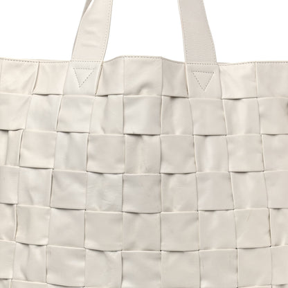 Bottega Veneta Calfskin Maxi Intrecciato Cassette Tote White 9 of 14