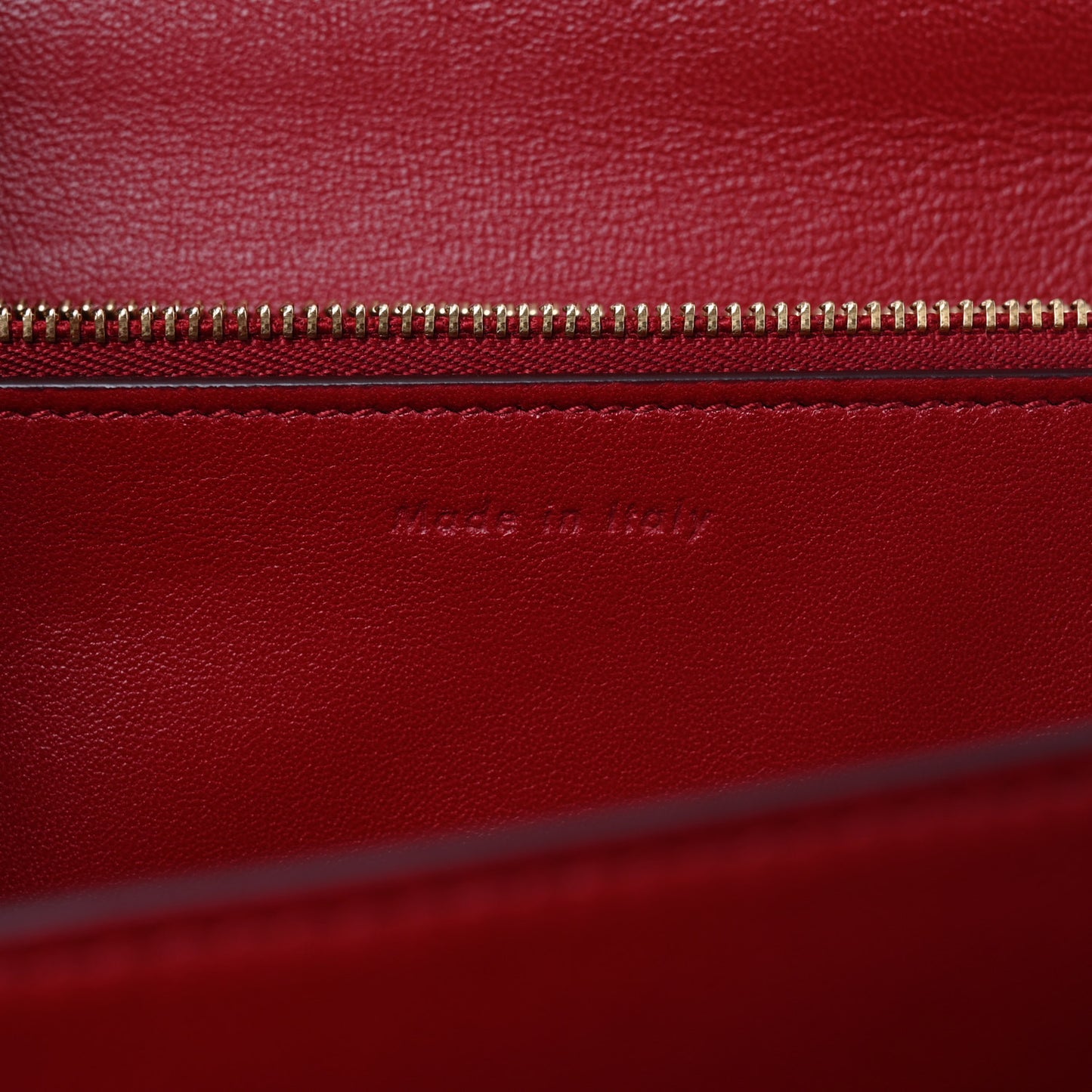 Box Calfskin Medium Classic Box Flap Bag Red