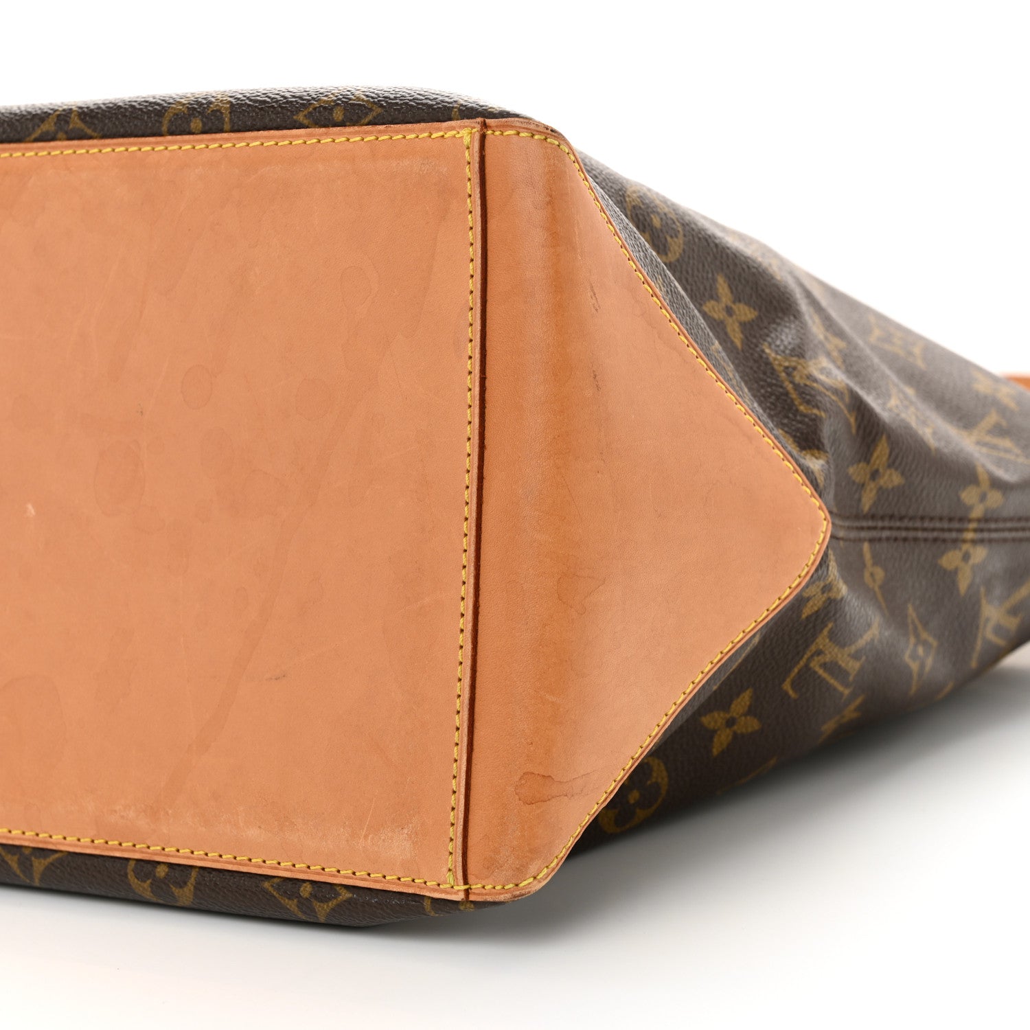 Louis Vuitton Monogram Cabas Mezzo 9 of 17