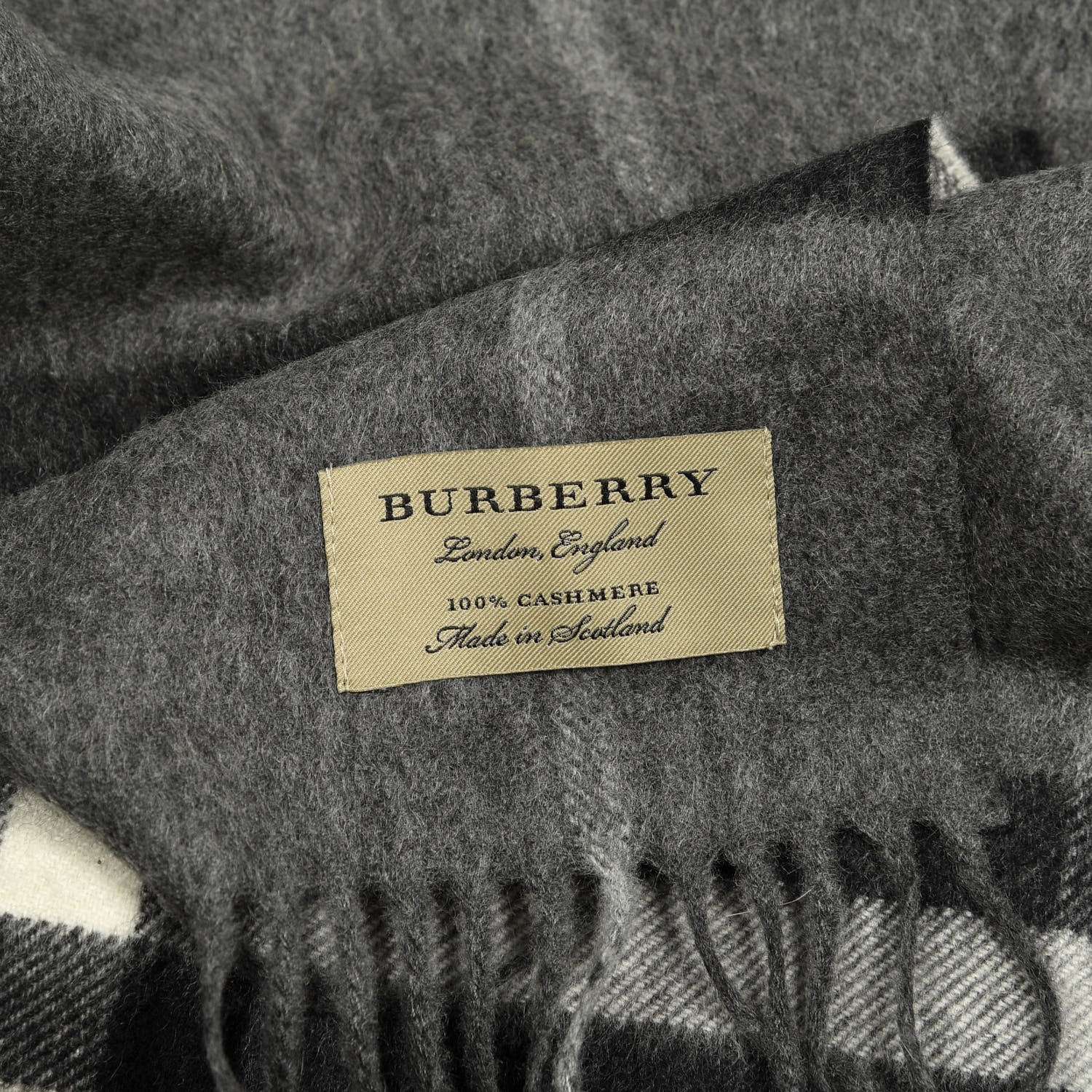 Burberry Cashmere Giant Check Scarf Mid Grey 3 of 3