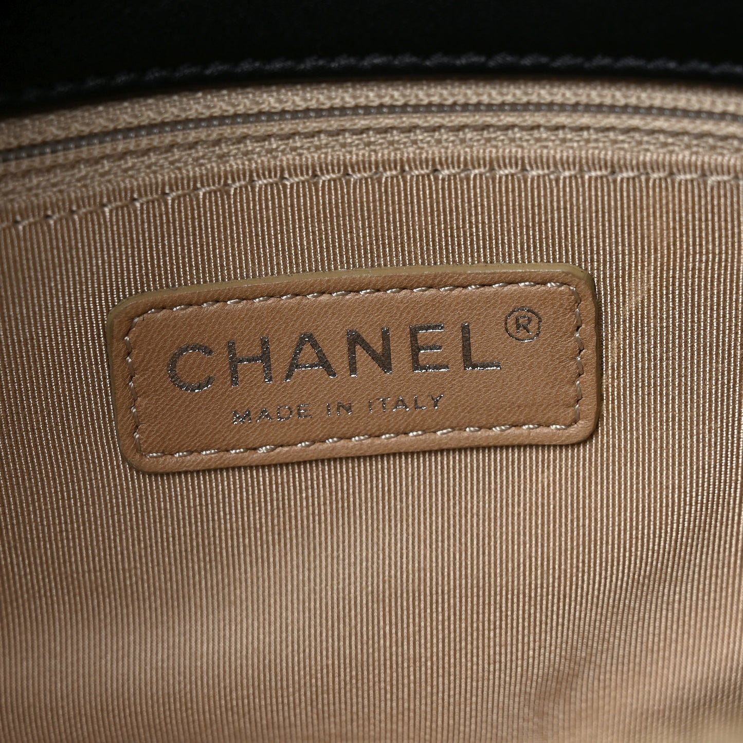 Glazed Crinkled Lambskin Small Reissue Zip Shopping Tote Black