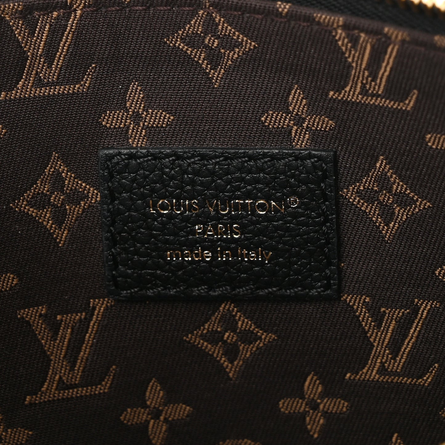 Calfskin Multipass Black