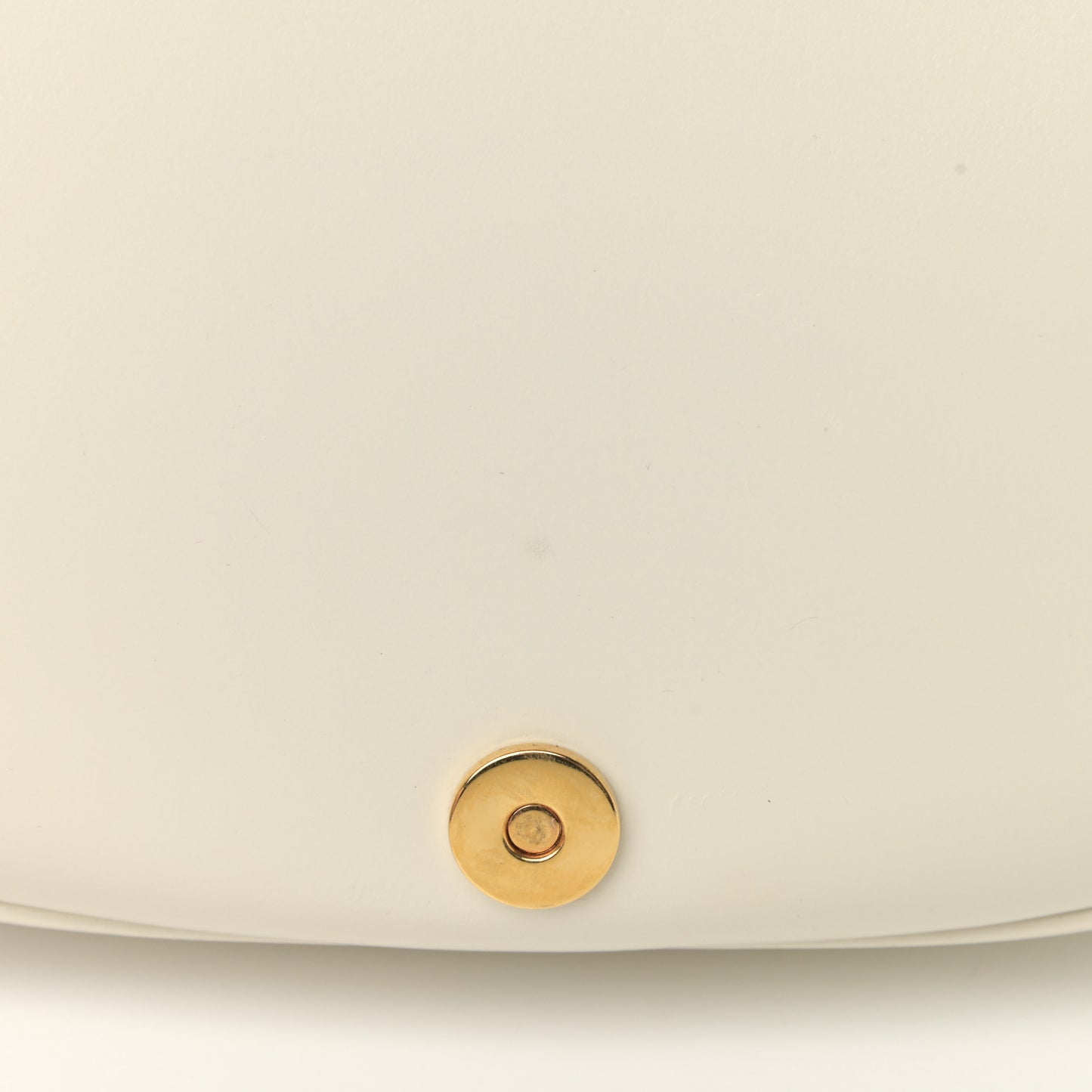 Box Calfskin Large Bobby Flap White