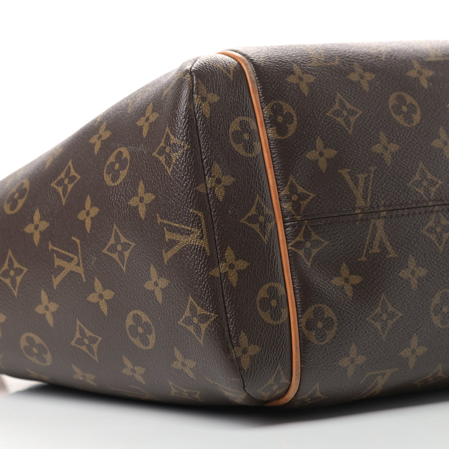 Louis Vuitton Monogram Totally MM 9 of 17