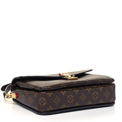 Louis Vuitton Monogram Pochette Metis 4 of 9