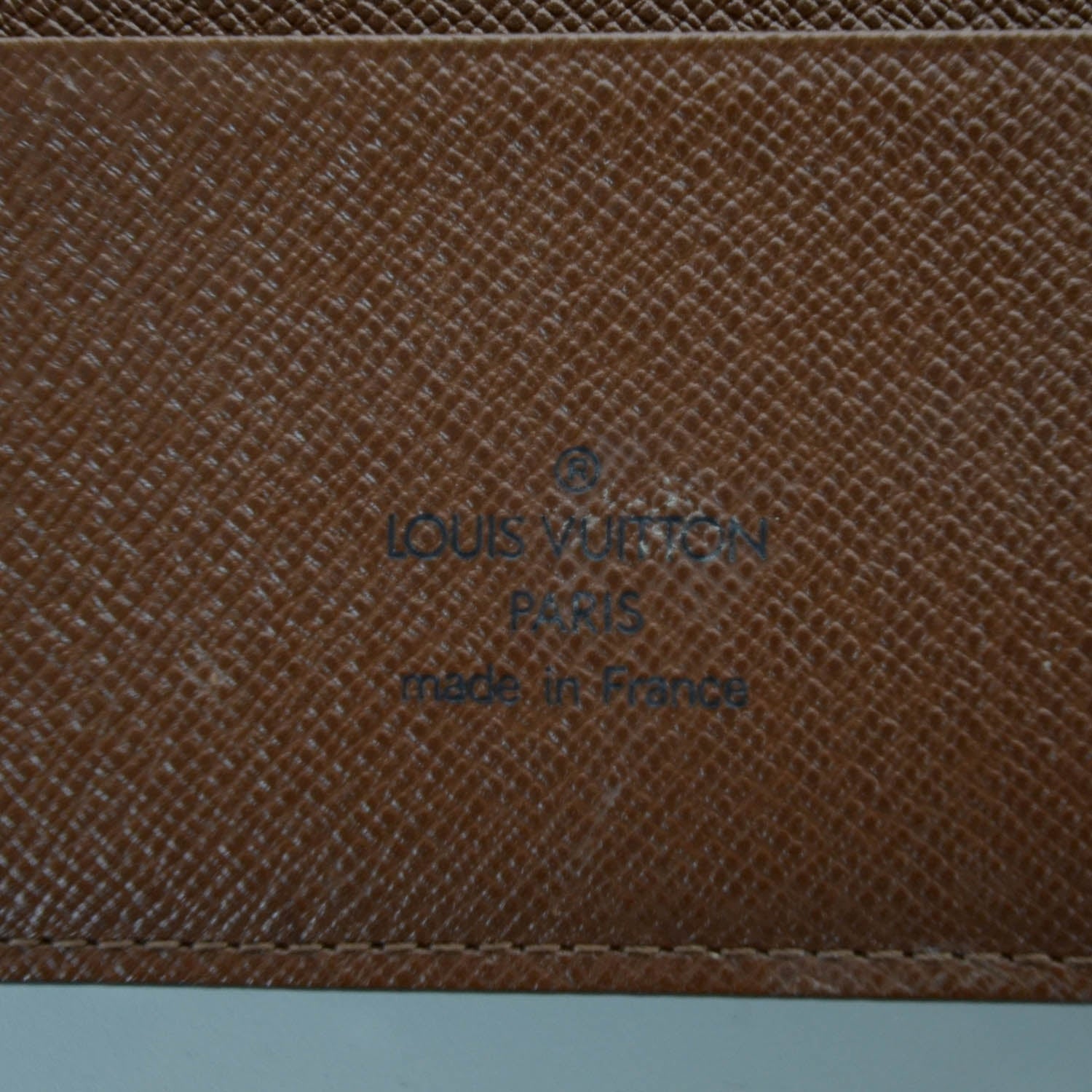 Louis Vuitton Monogram Large Ring Agenda 6 of 6