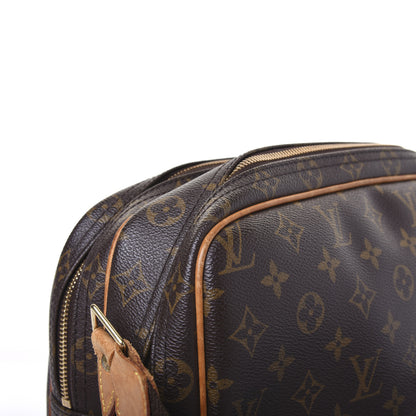 Louis Vuitton Monogram Reporter PM 19 of 21