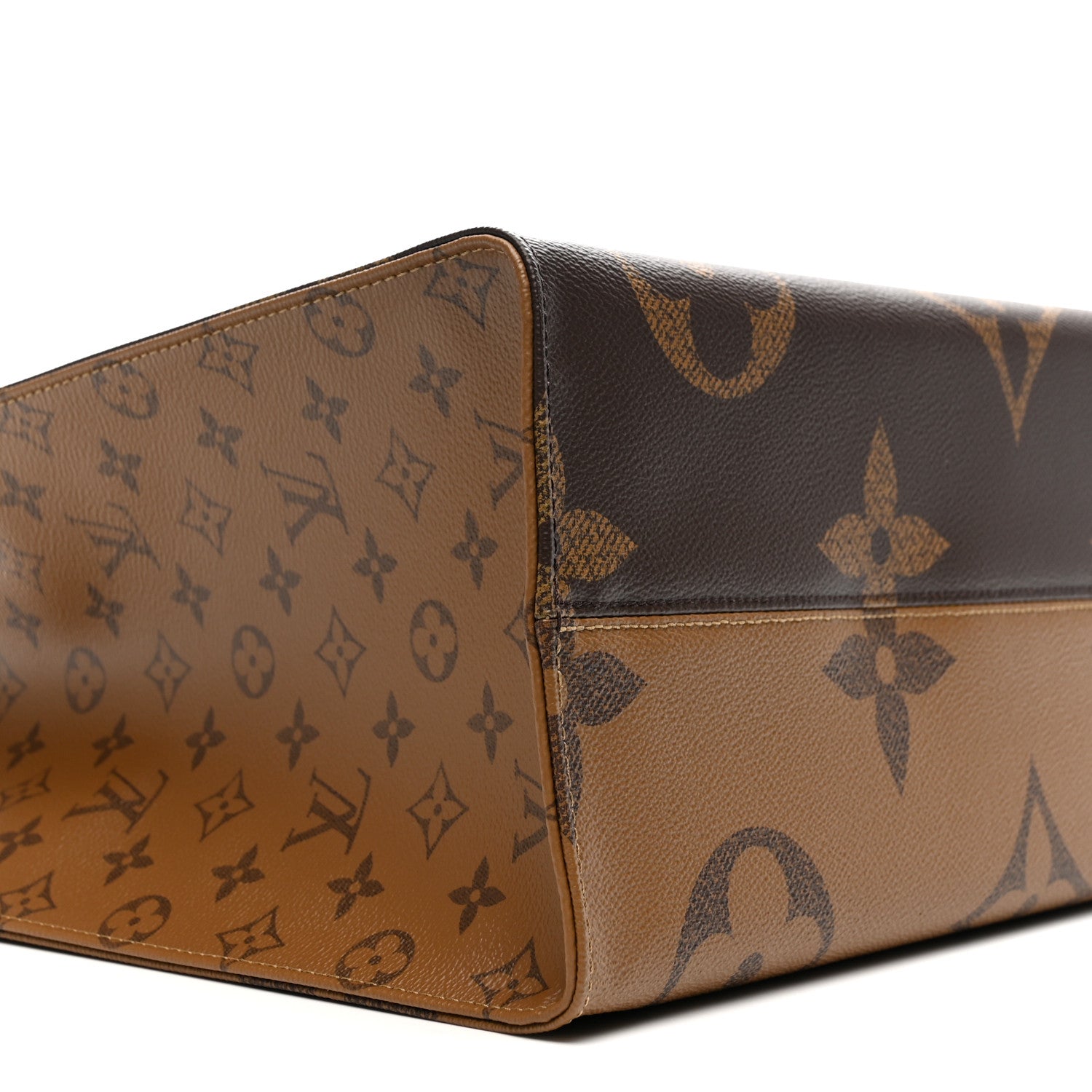 Louis Vuitton Reverse Monogram Giant Onthego GM 9 of 10