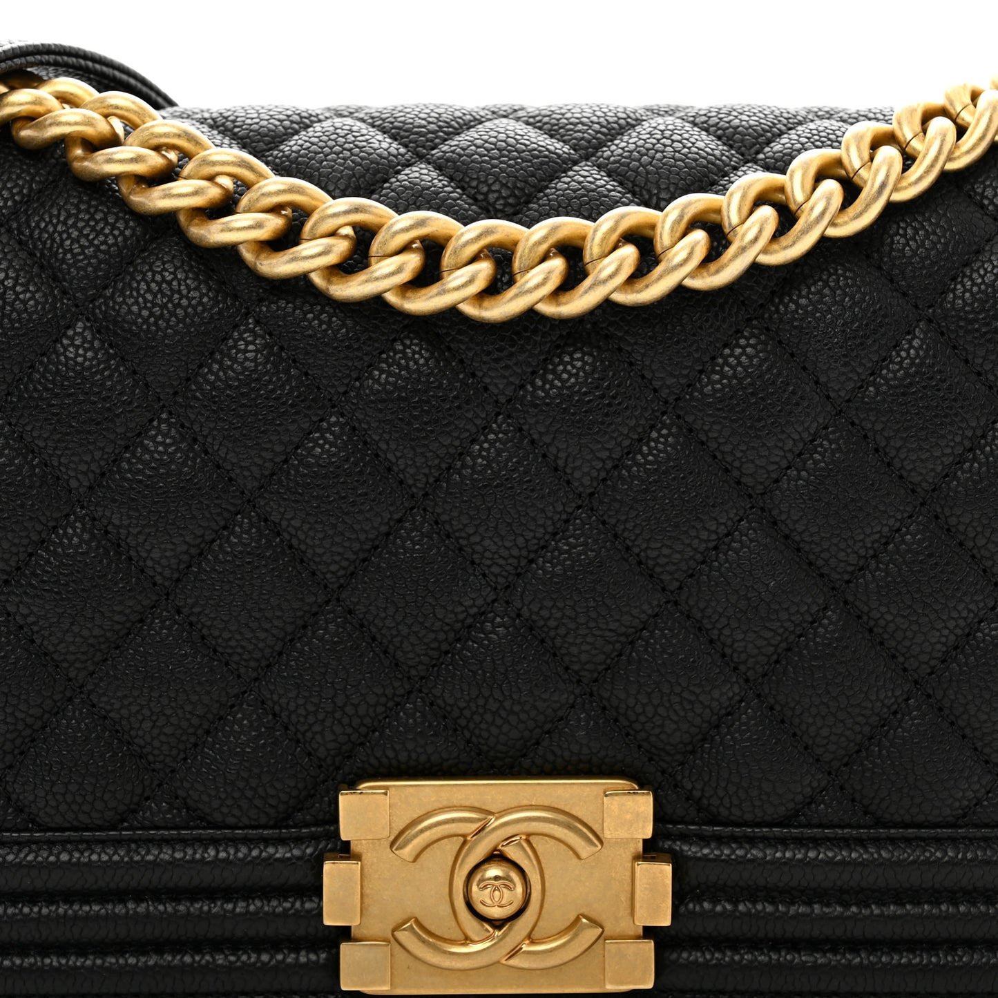 Caviar Quilted Medium Boy Flap Black