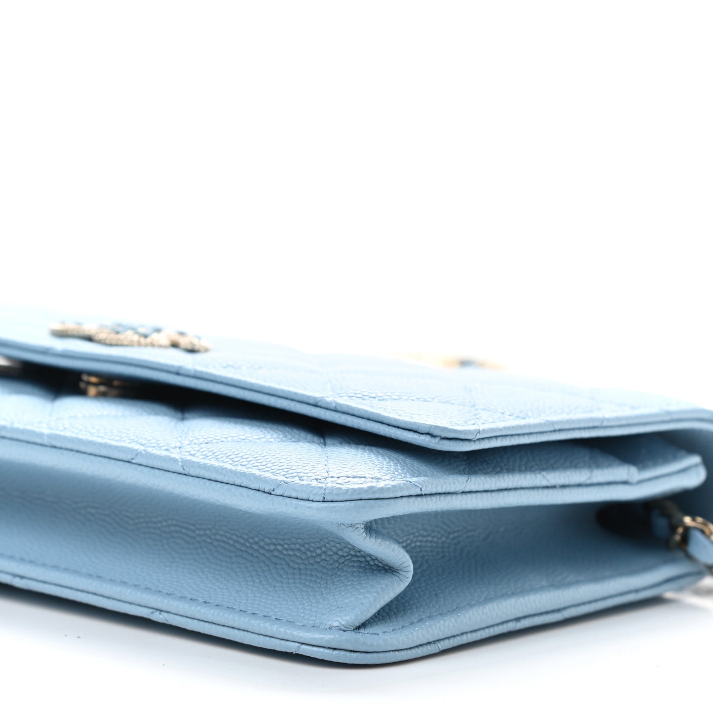 Caviar Quilted Crystal CC Wallet On Chain WOC Light Blue