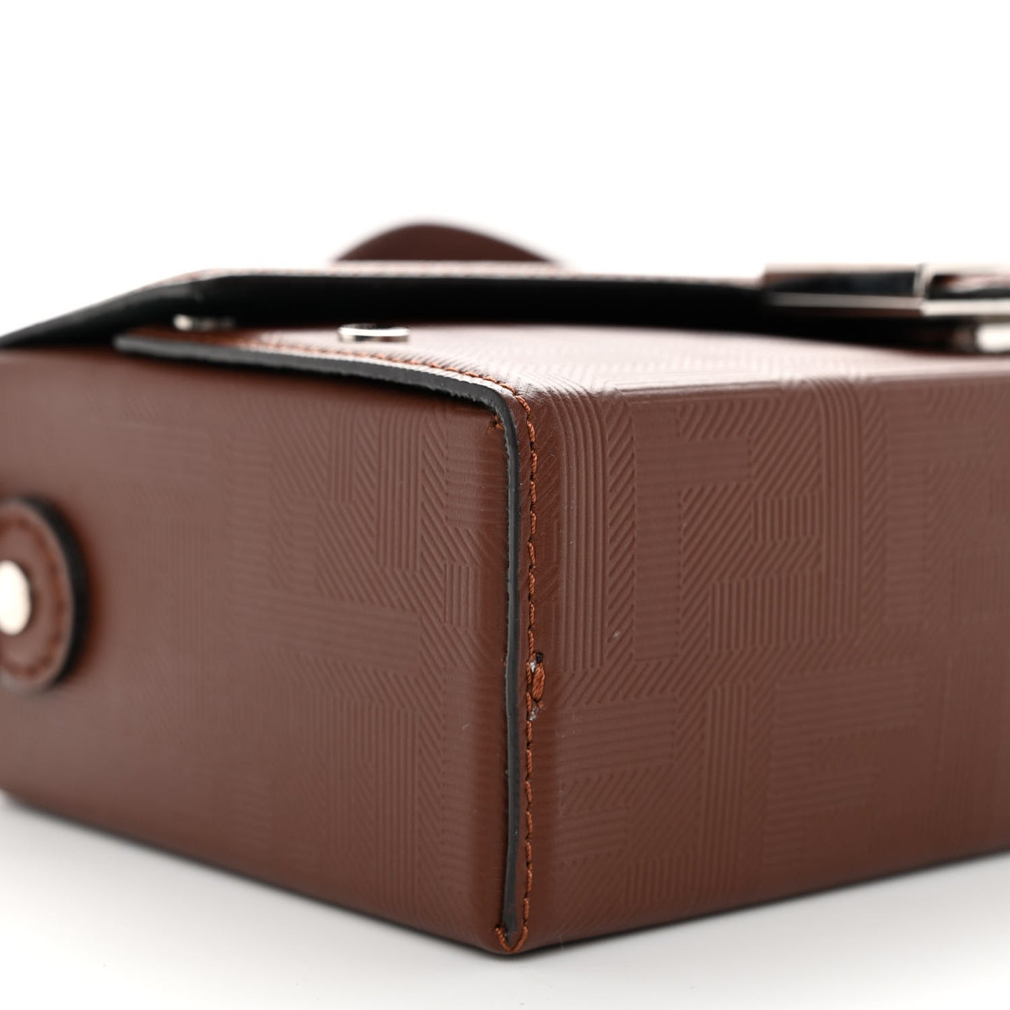 Vitello King FF Lines Embossed Baguette Soft Trunk Ghianda
