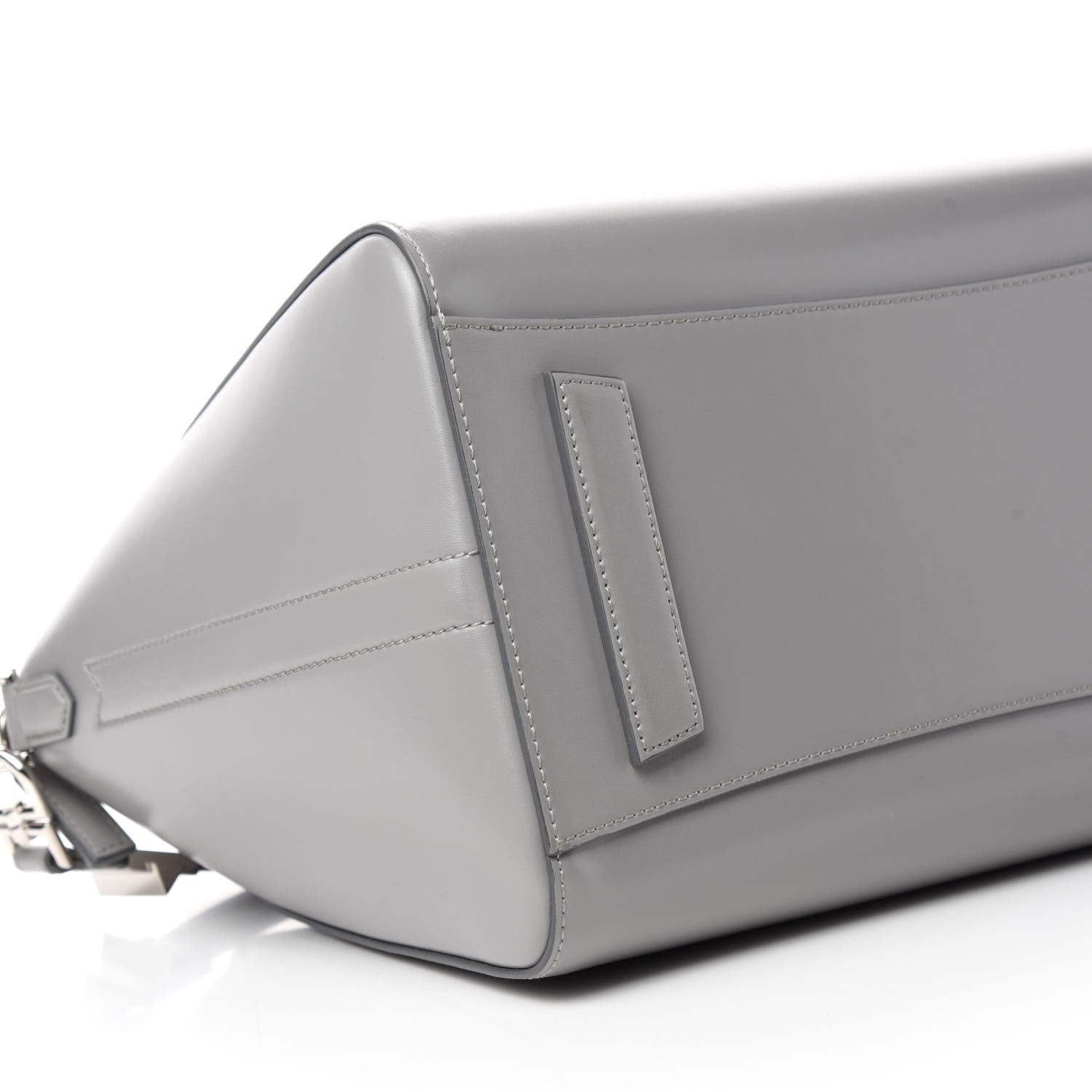 Givenchy Shiny Lord Calfskin Medium Antigona Pearl Grey 6 of 10