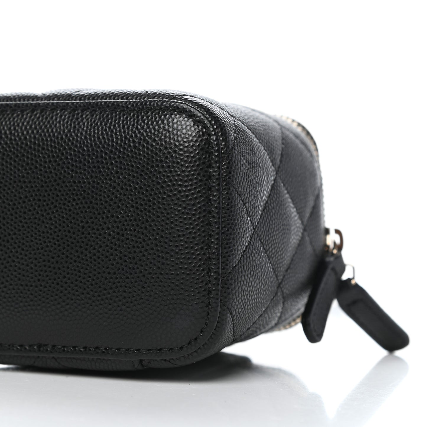 Caviar Quilted Mini Vanity Case With Chain Black