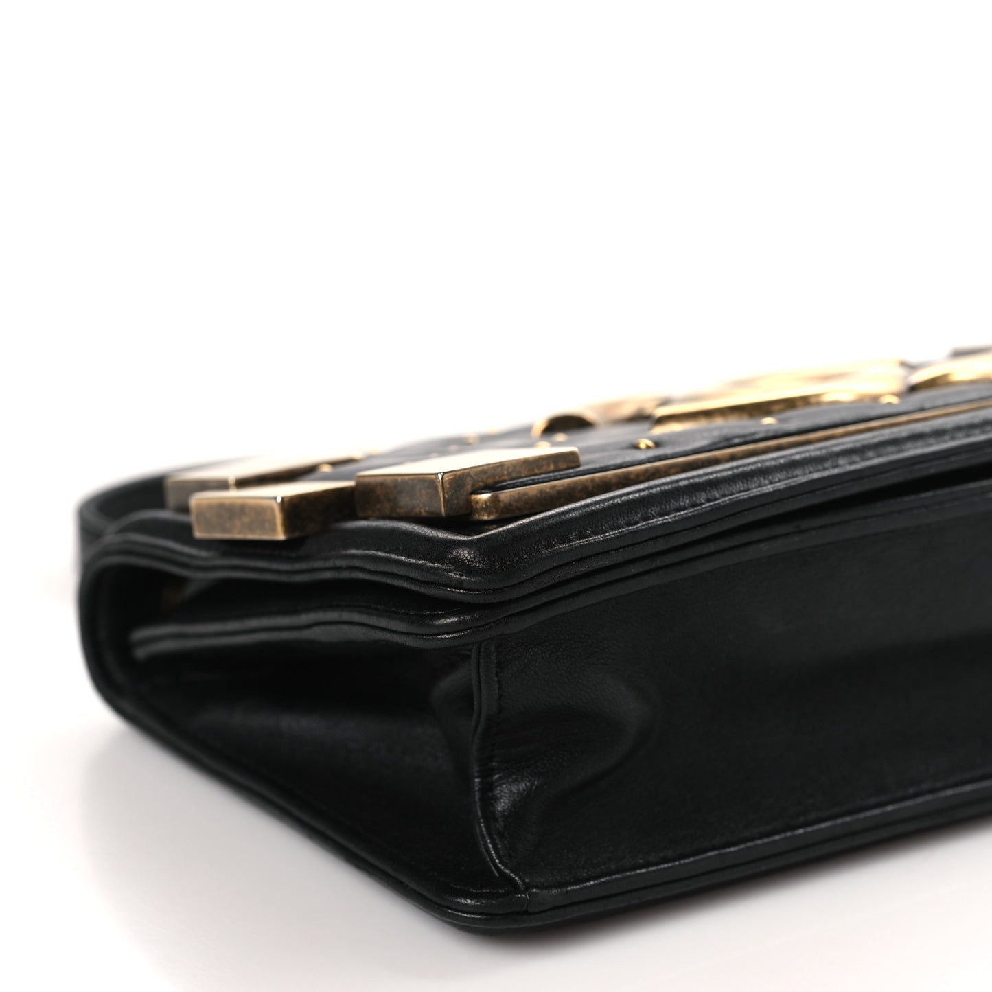 Lambskin Quilted Horizontal Boy Brick Studded Flap Black