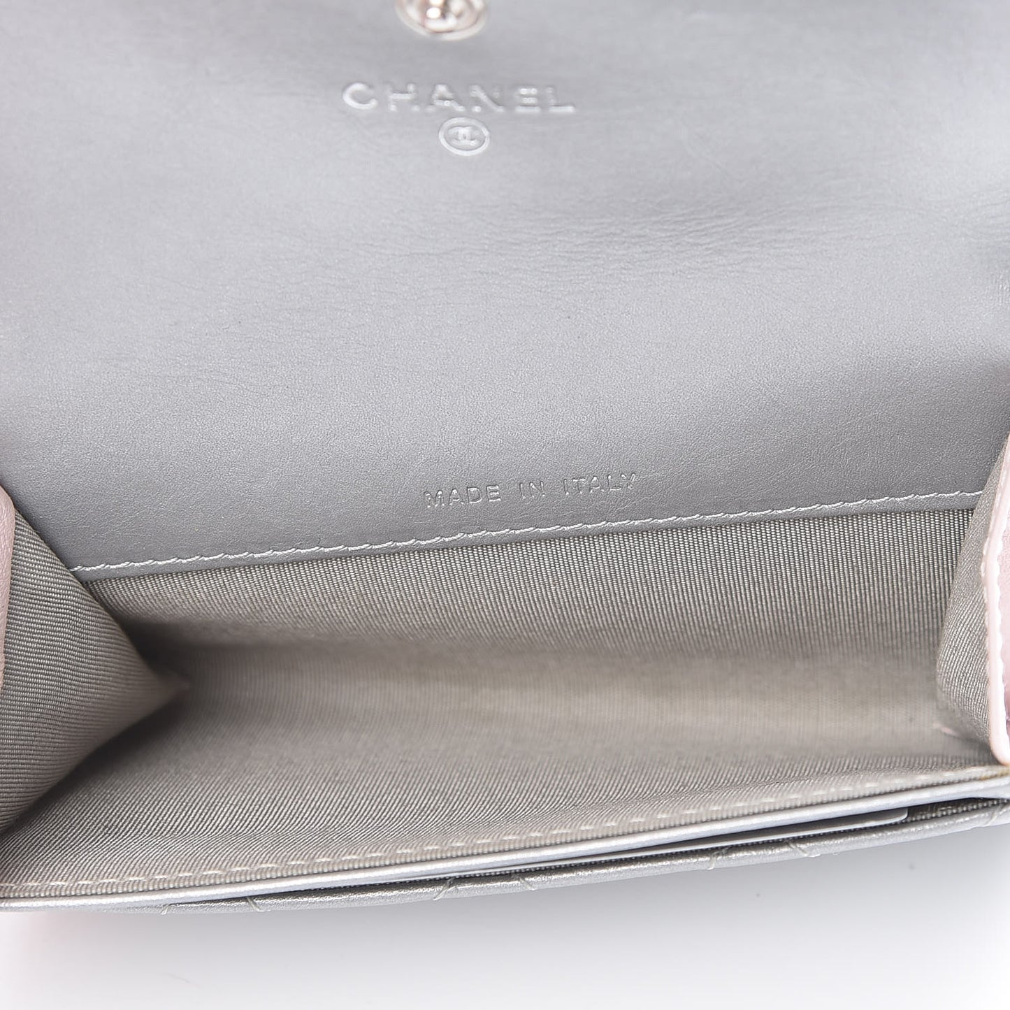 Metallic Calfskin Quilted Palette Card Holder Silver