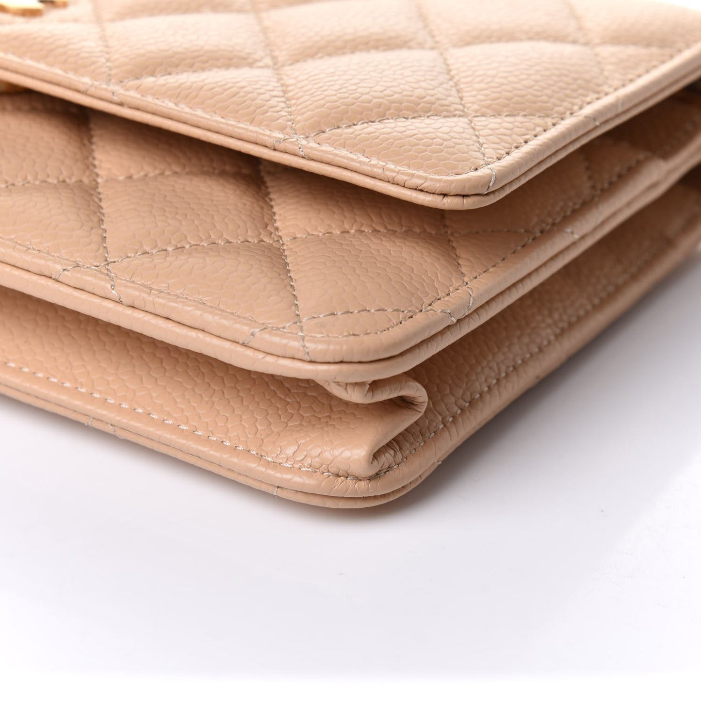 Caviar Quilted Wallet On Chain WOC Beige