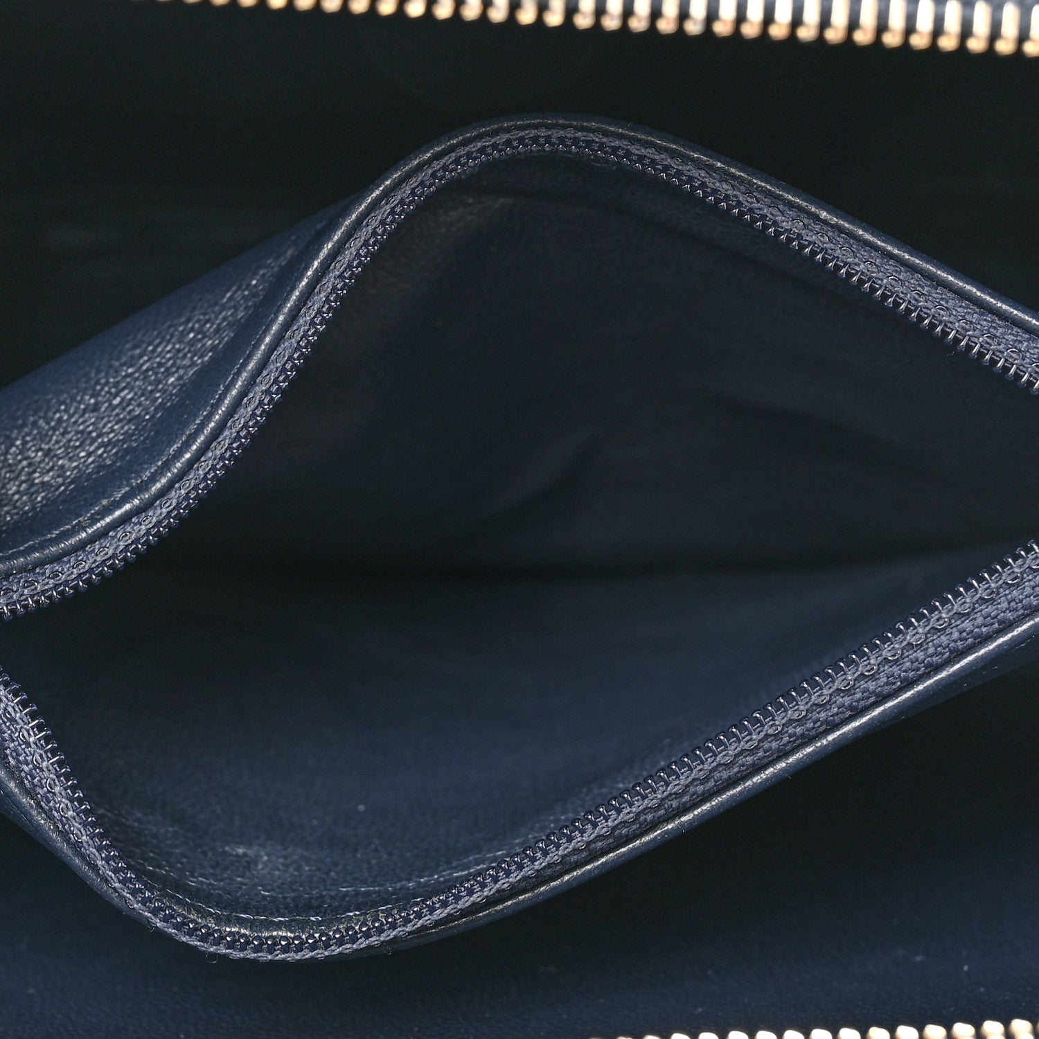 Chanel Caviar Quilted Medium CC Filigree Vanity Case Navy 6 of 12