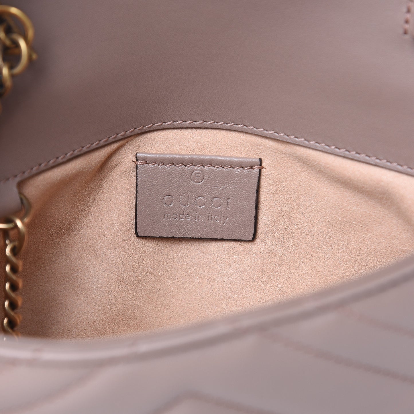 Calfskin Matelasse Super Mini GG Marmont Shoulder Bag Porcelain Rose