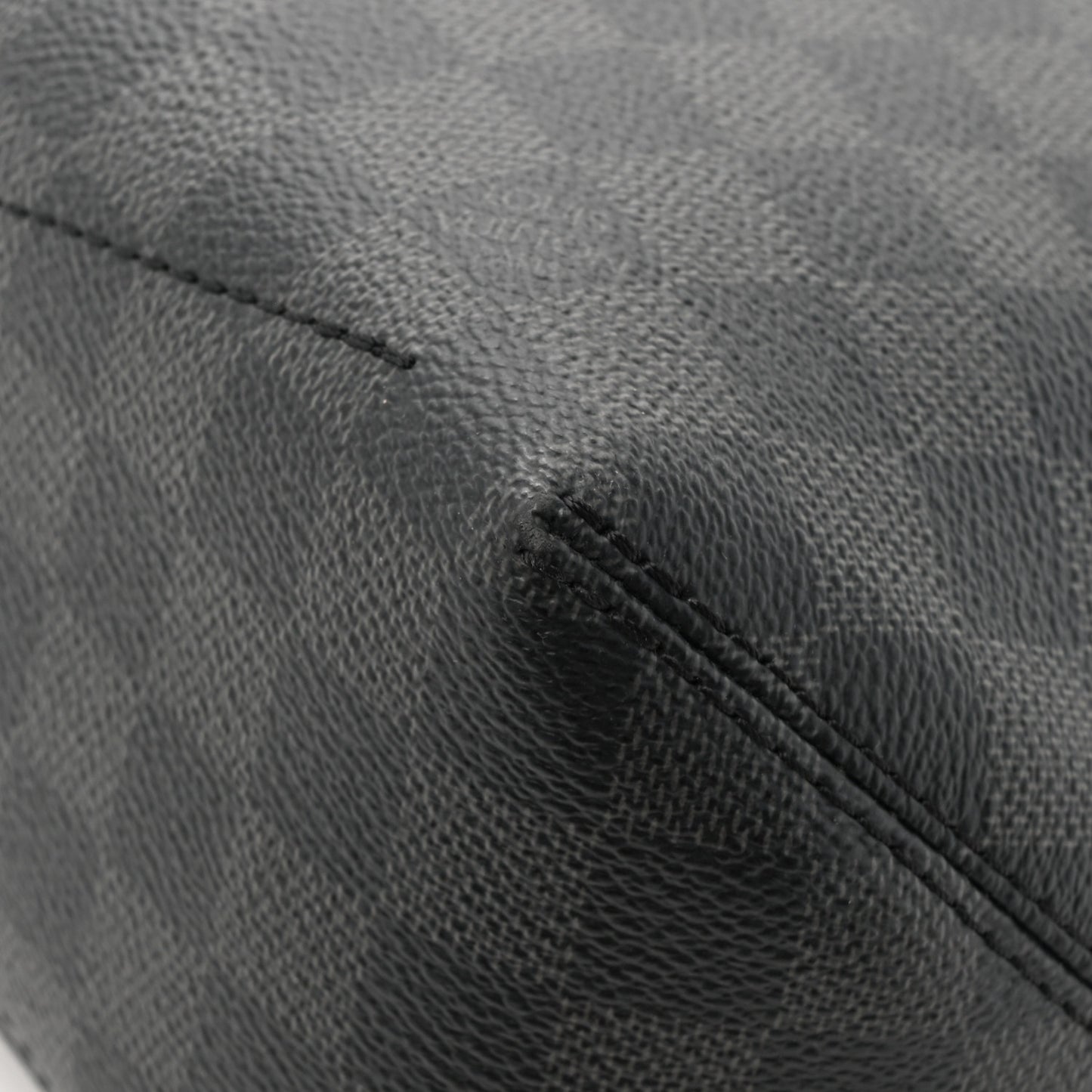 Damier Graphite Hunter Messenger