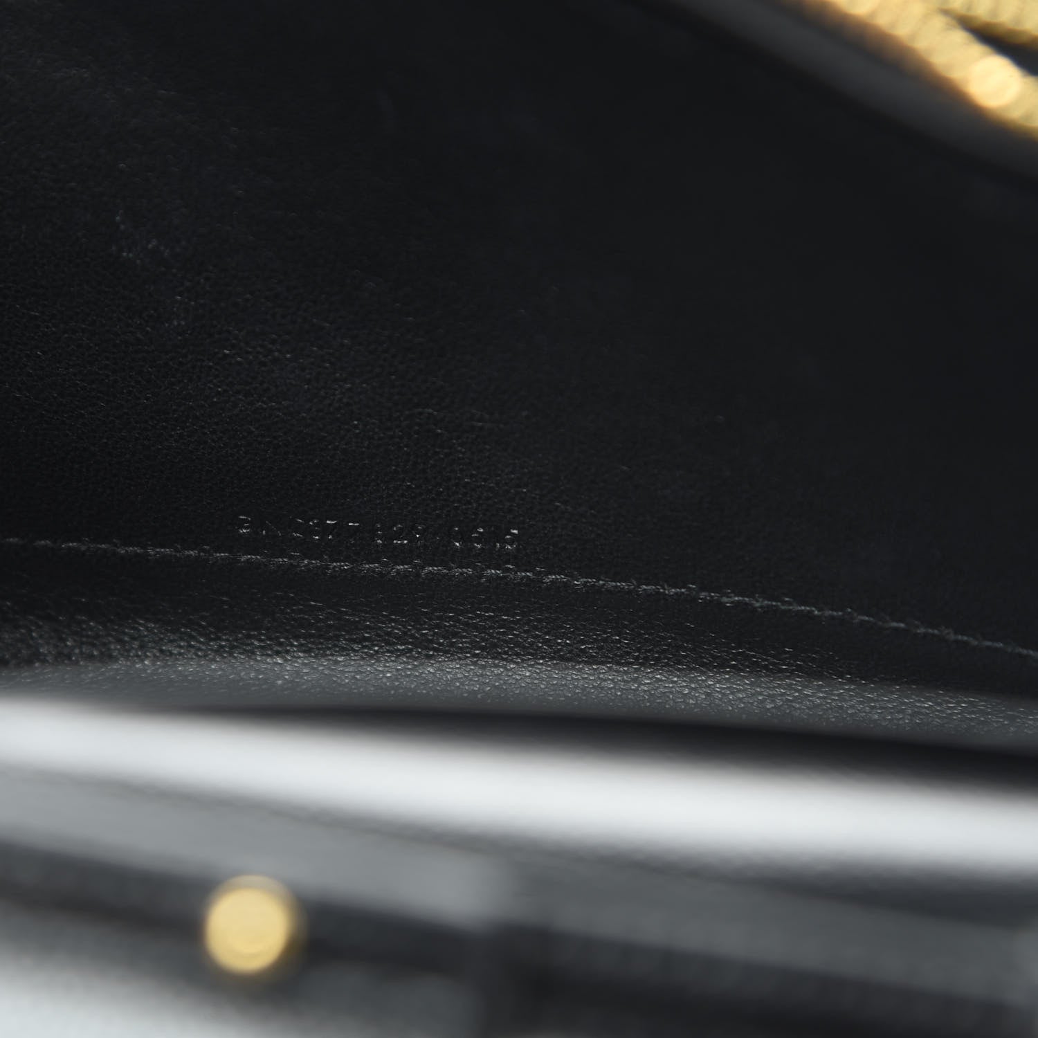 Saint Laurent Grain De Poudre Monogram Chain Wallet Black 8 of 12