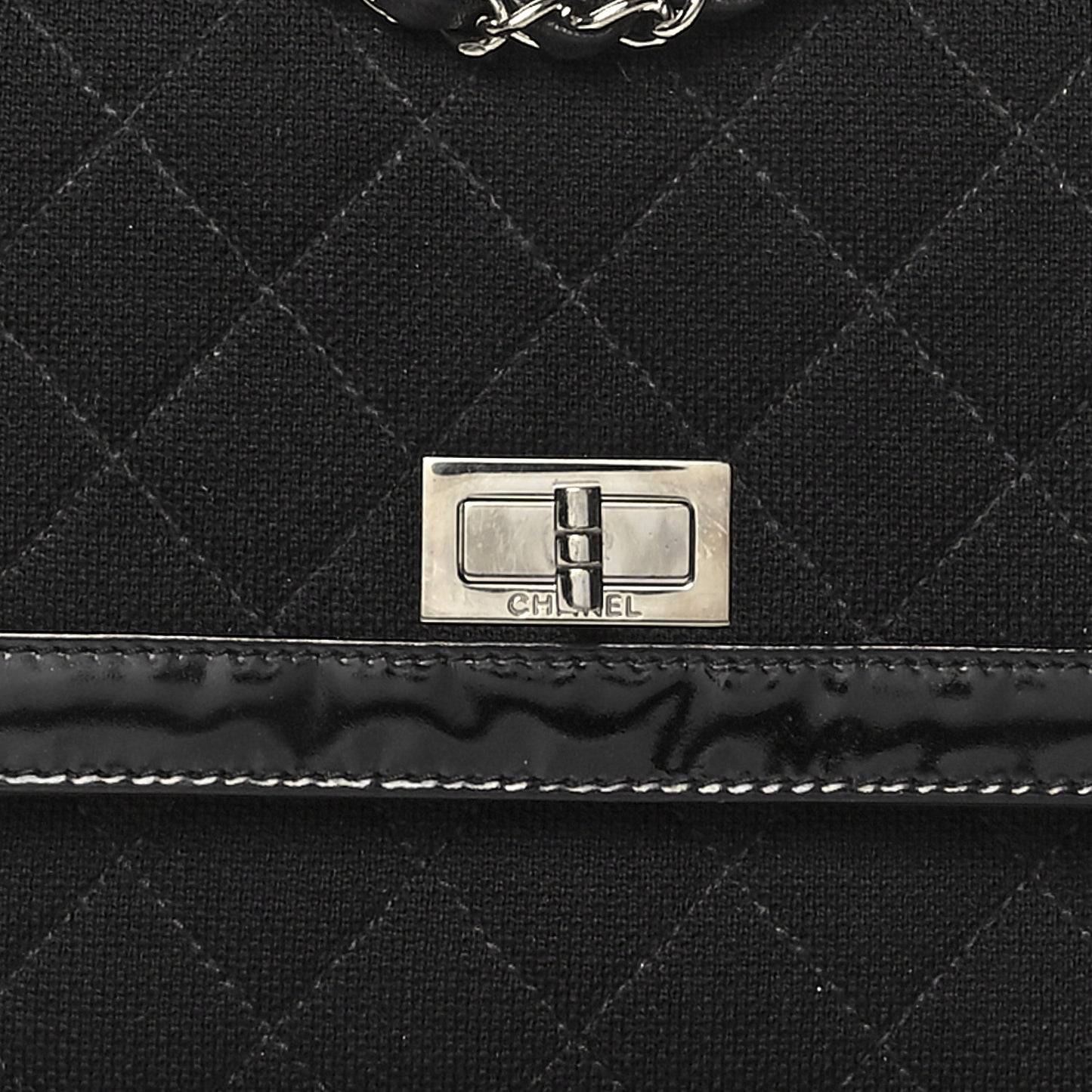 Jersey Patent Quilted 2.55 Reissue Flap Black