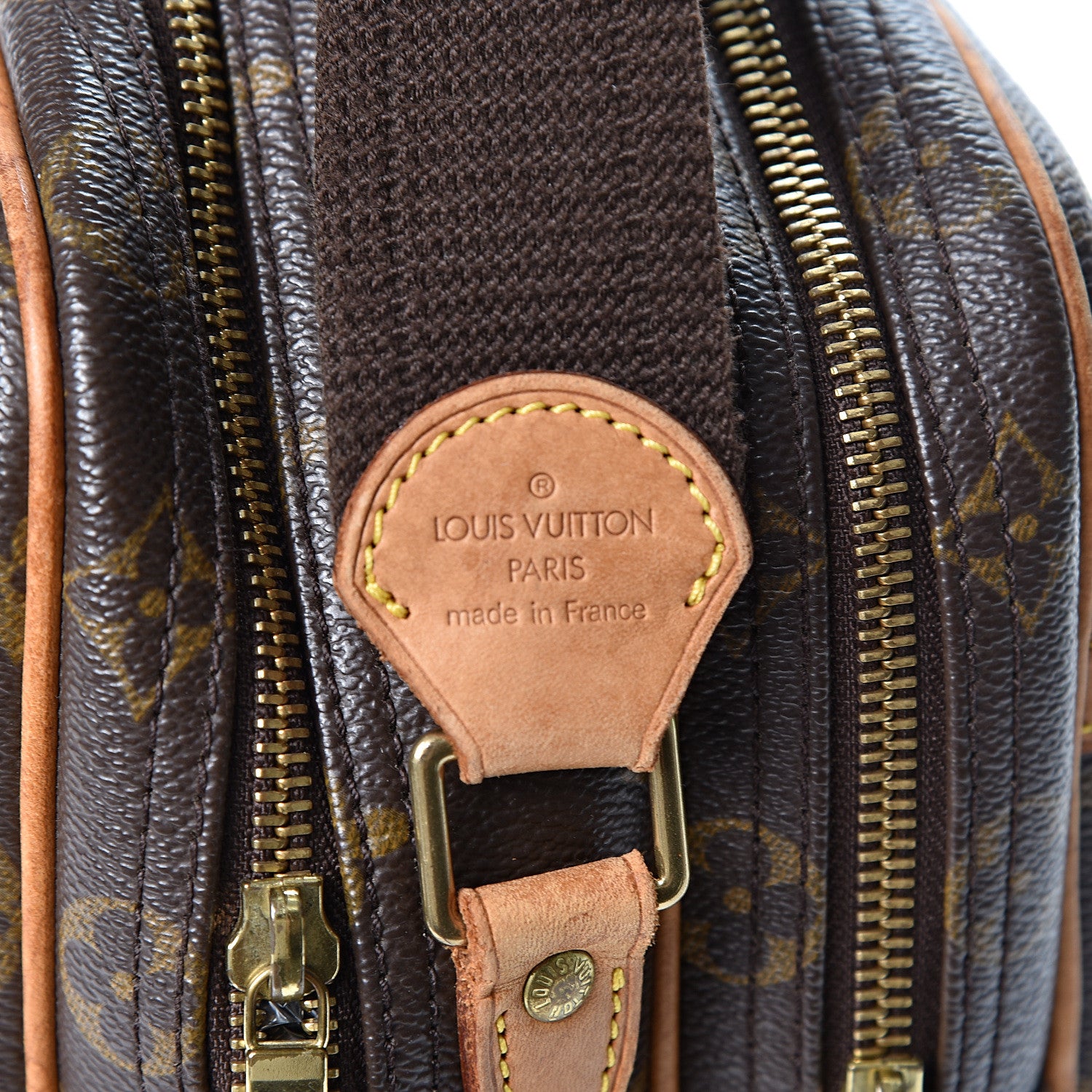 Louis Vuitton Monogram Reporter PM 7 of 9