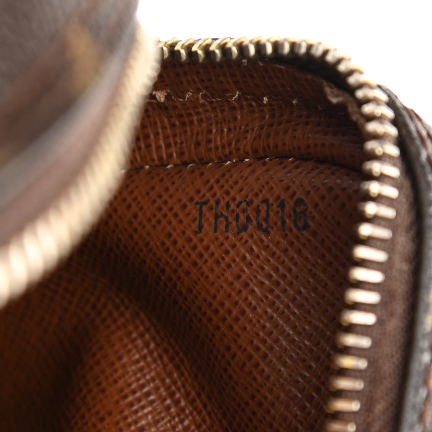 Monogram Amazone