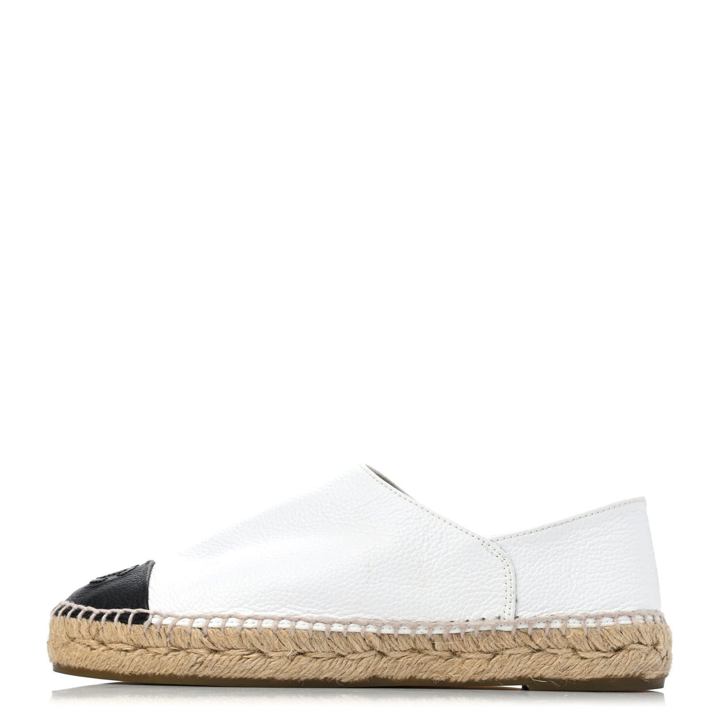 Grained Calfskin CC Espadrilles 37 White Black
