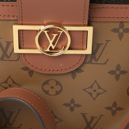 Louis Vuitton Reverse Monogram Dauphine Hobo MM 14 of 15