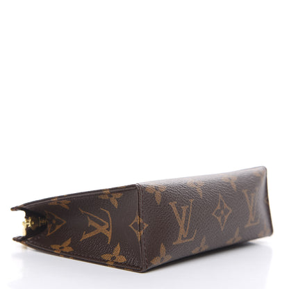 Louis Vuitton Monogram Toiletry Pouch 15 4 of 10