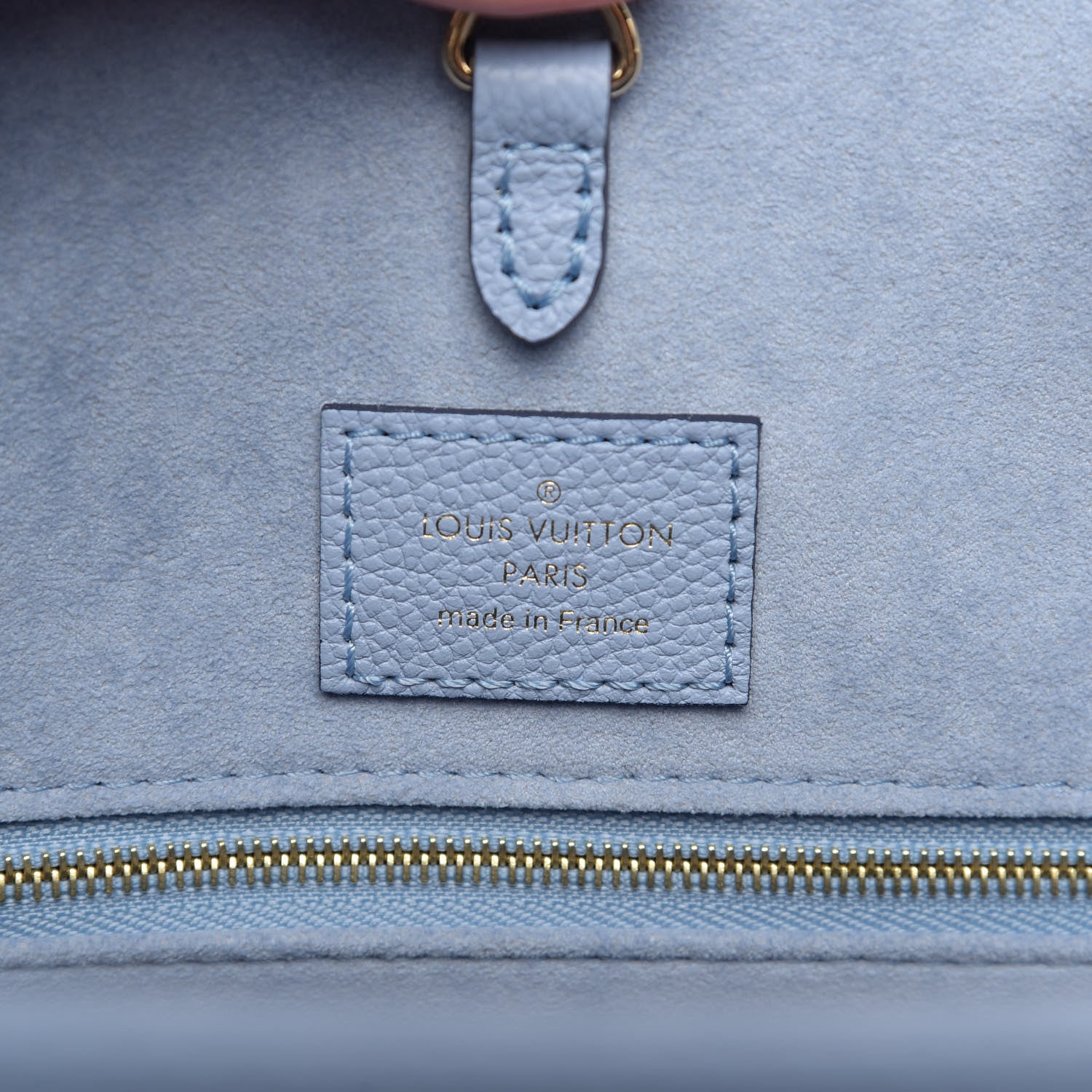 Louis Vuitton Empreinte Monogram Giant By The Pool Onthego MM Summer Blue 9 of 10
