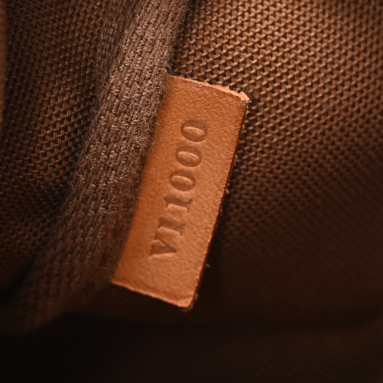Louis Vuitton Monogram Pochette Accessories 6 of 9