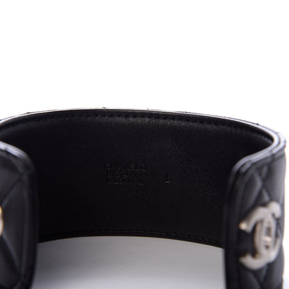Chanel Lambskin Quilted CC Turnlock Cuff L Black 4 of 5