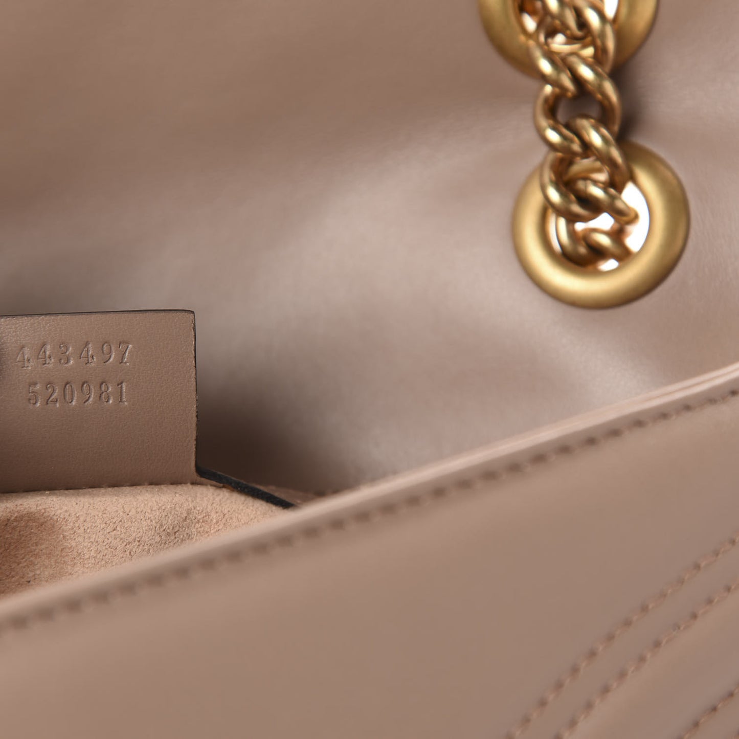 Calfskin Matelasse Small GG Marmont Shoulder Bag Porcelain Rose