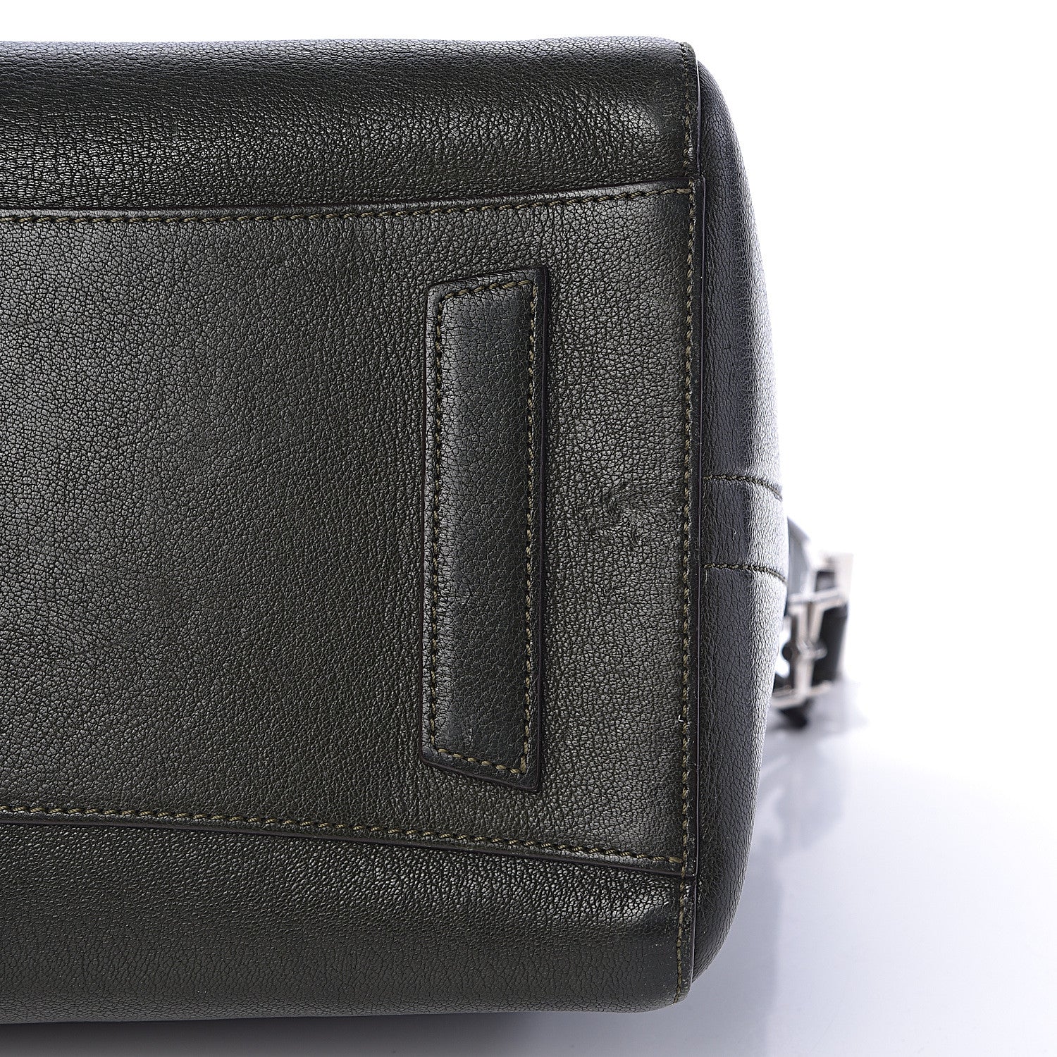 Givenchy Sugar Goatskin Medium Antigona Military 17 of 18