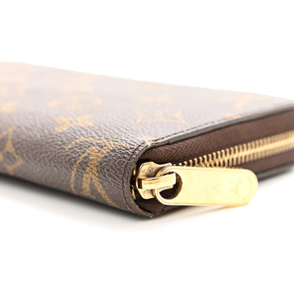 Louis Vuitton Monogram Zippy Wallet 7 of 7