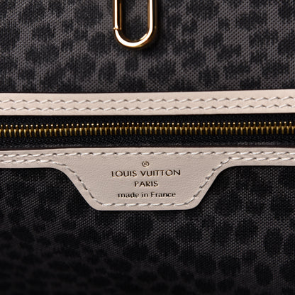 Louis Vuitton Monogram Giant Wild At Heart Neverfull MM Creme 5 of 5