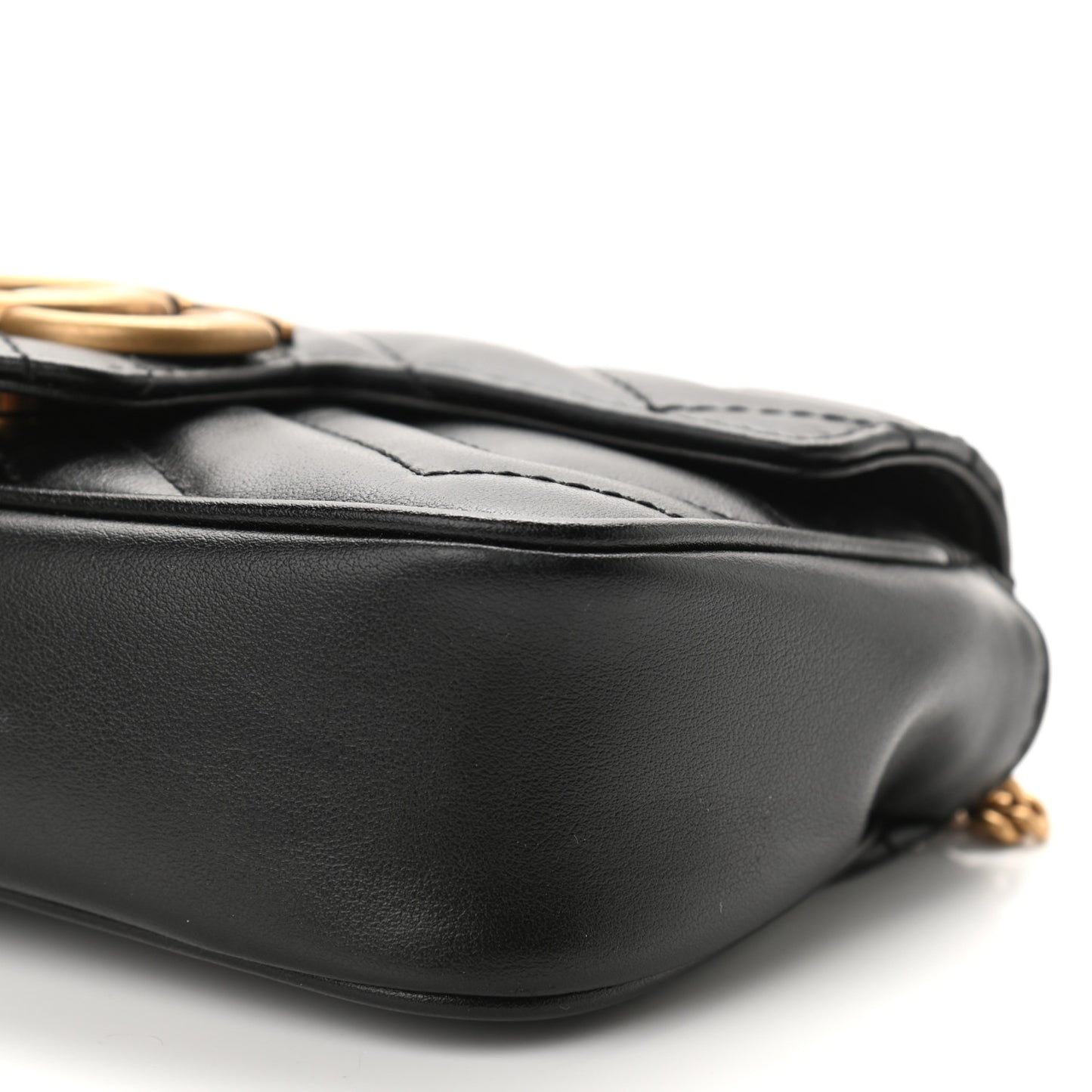 Calfskin Matelasse Super Mini GG Marmont Shoulder Bag Black