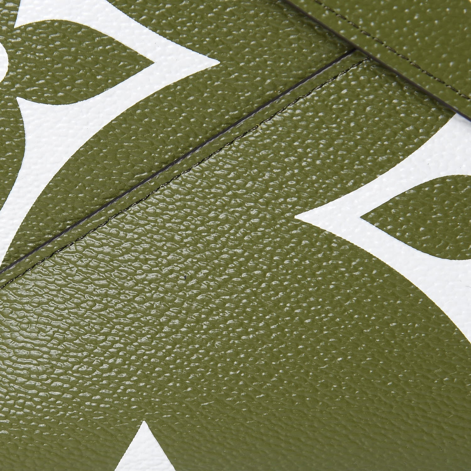 Louis Vuitton Monogram Giant Large Kirigami Pochette Kaki 7 of 8