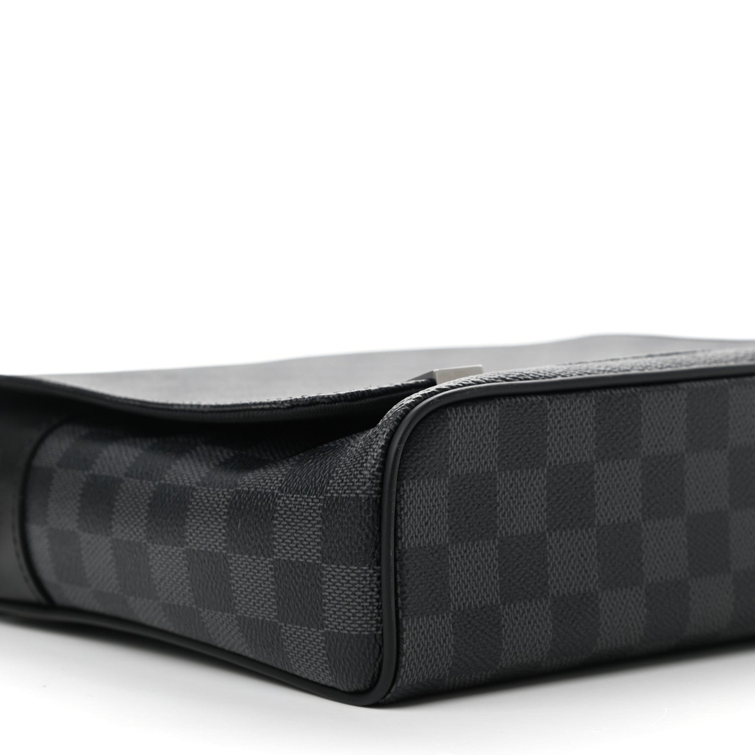 Louis Vuitton Damier Graphite District PM 8 of 9