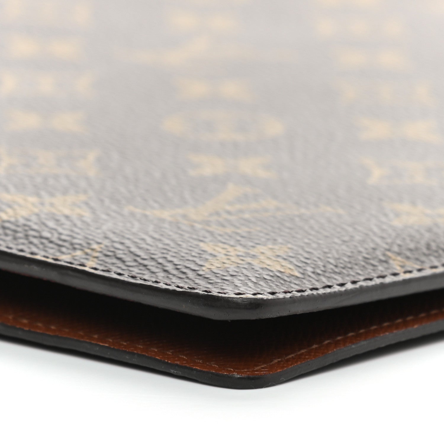 Louis Vuitton Monogram Large Ring Binder 8 of 8