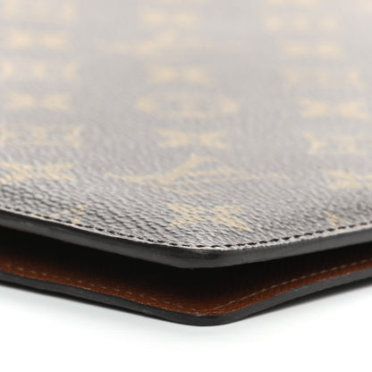 Louis Vuitton Monogram Large Ring Binder 8 of 8