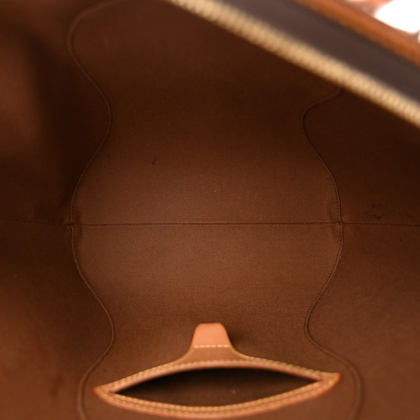 Monogram Ellipse MM