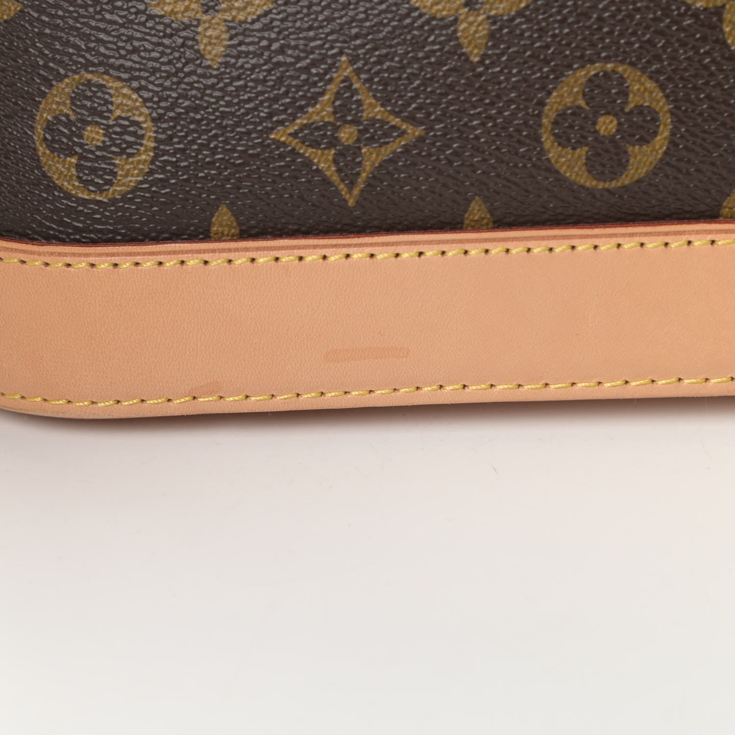 Louis Vuitton Monogram Alma PM 14 of 14
