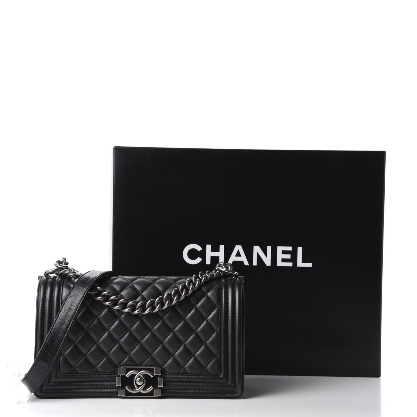 Calfskin Quilted Medium Boy Flap Black