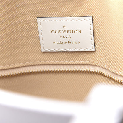 Louis Vuitton Monogram Giant Onthego GM Kaki Beige 6 of 10