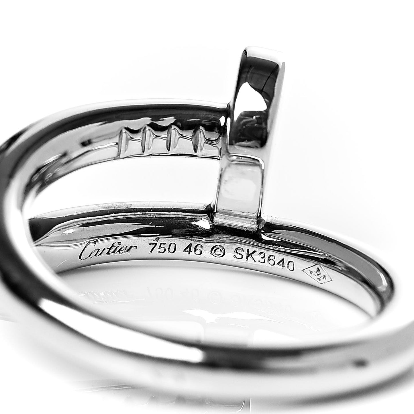 18K White Gold Juste Un Clou Ring 46 3.75