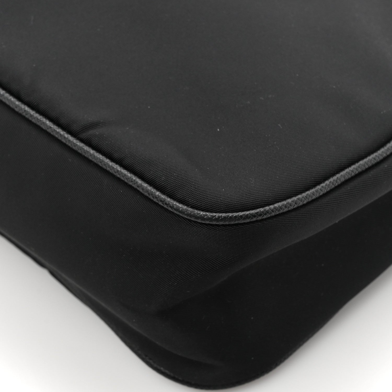 Prada Nylon Re-Edition 2005 Shoulder Bag Black 11 of 12