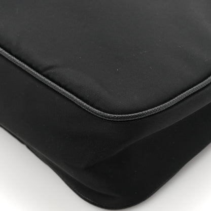 Prada Nylon Re-Edition 2005 Shoulder Bag Black 11 of 12