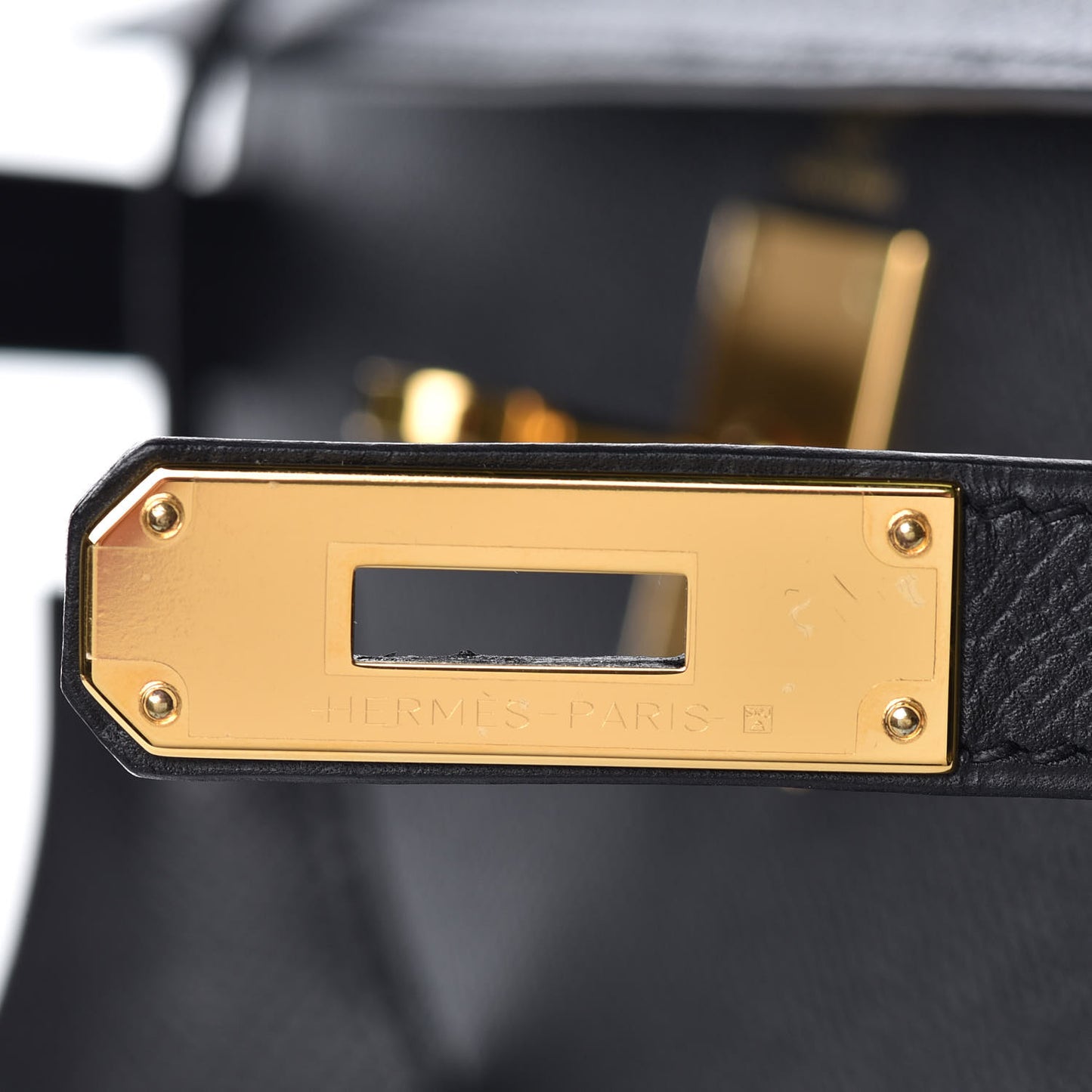Epsom Kelly Sellier 28 Black